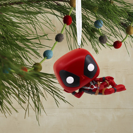 Deadpool Lounging Ornament - US 9310